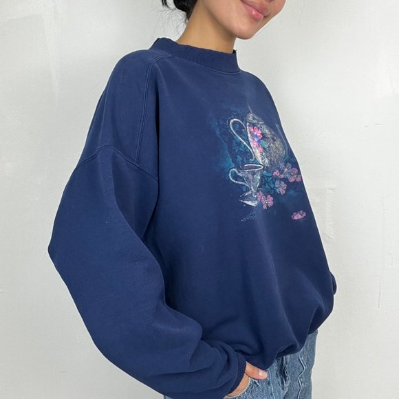Vintage Tea Cup Northern Reflections Crewneck - Picture 2 of 4